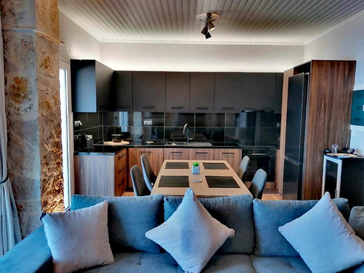 Infinity Blue Apartment Agni Exterior photo